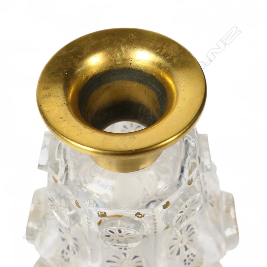 A quality late 19thC cut crystal & enamelled scent bottle, Image 1++