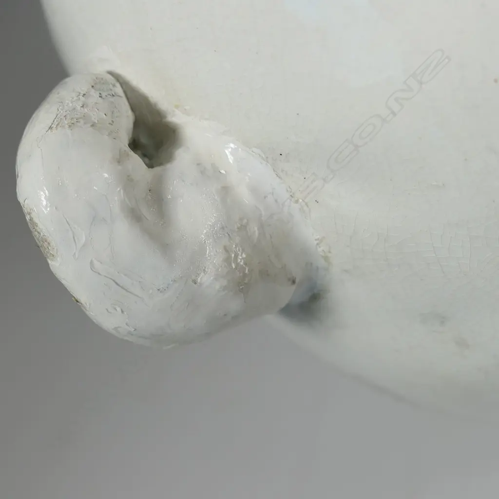 An early 20thC large Wemyss Ware pig, Image 1++