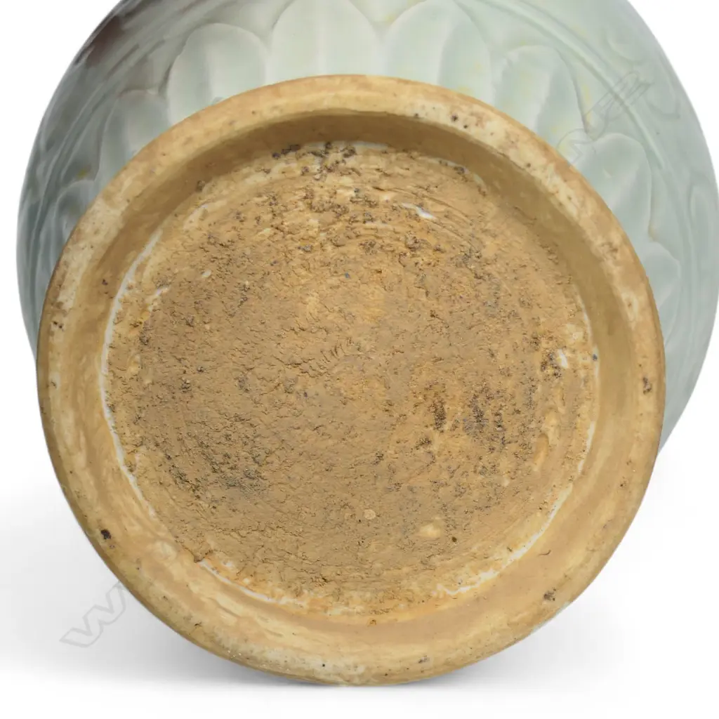 A 20thC Chinese Hutian Kiln engraved Dragon Pearl double-eared bottle vase, Image 1++