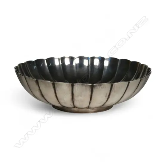 An early 20thC Oriental silver chrysanthemum bowl