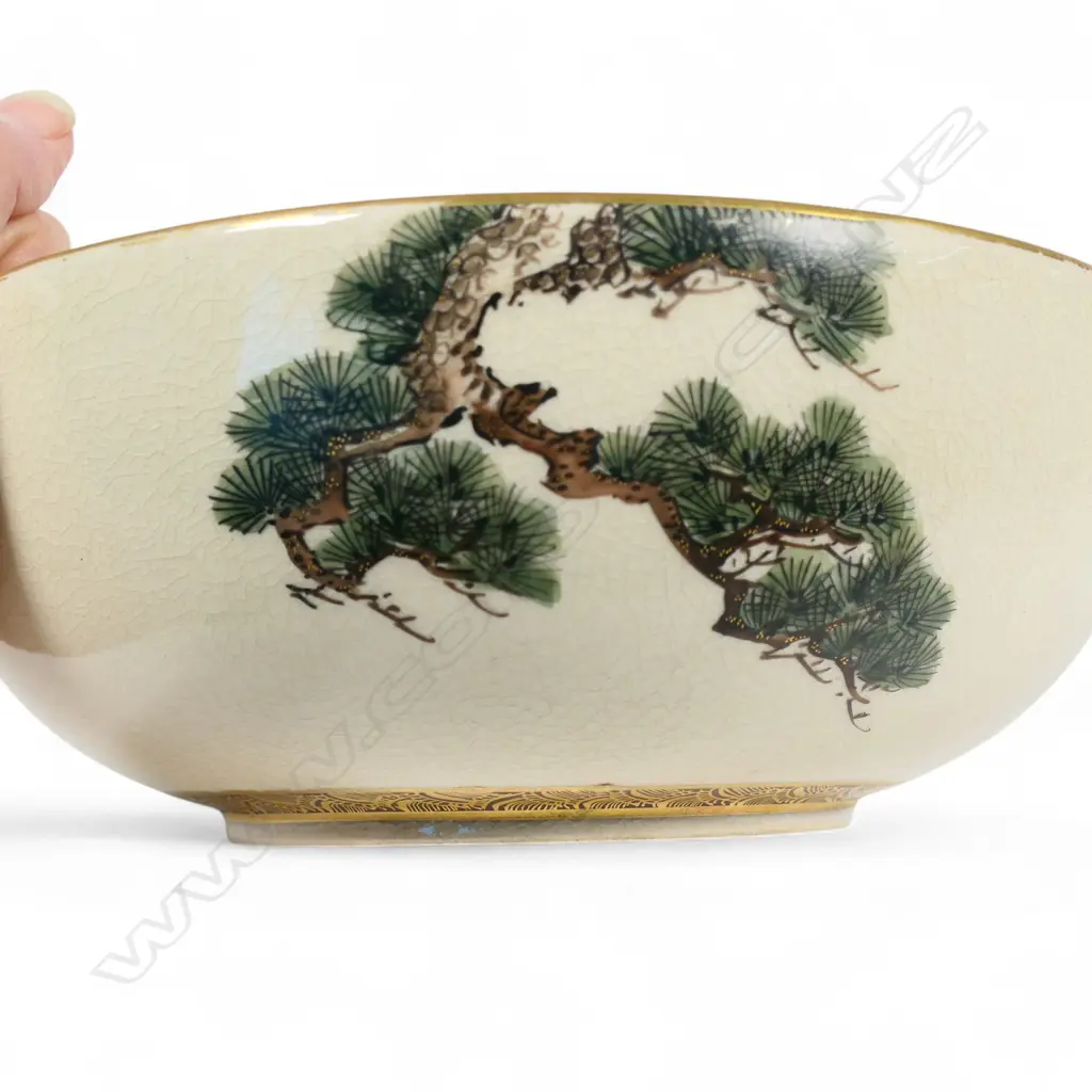 A rare Meiji period Satsuma bowl by Makuzu Kozan, Image 1++