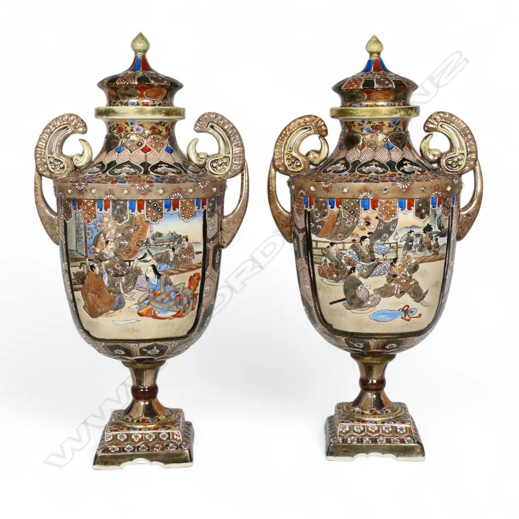A pair of c.1900 Japanese Satsuma pedestal lidded urns, Image 1++