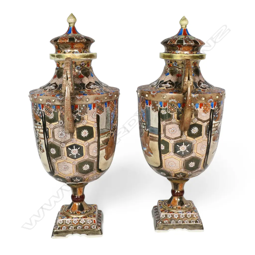 A pair of c.1900 Japanese Satsuma pedestal lidded urns, Image 1++