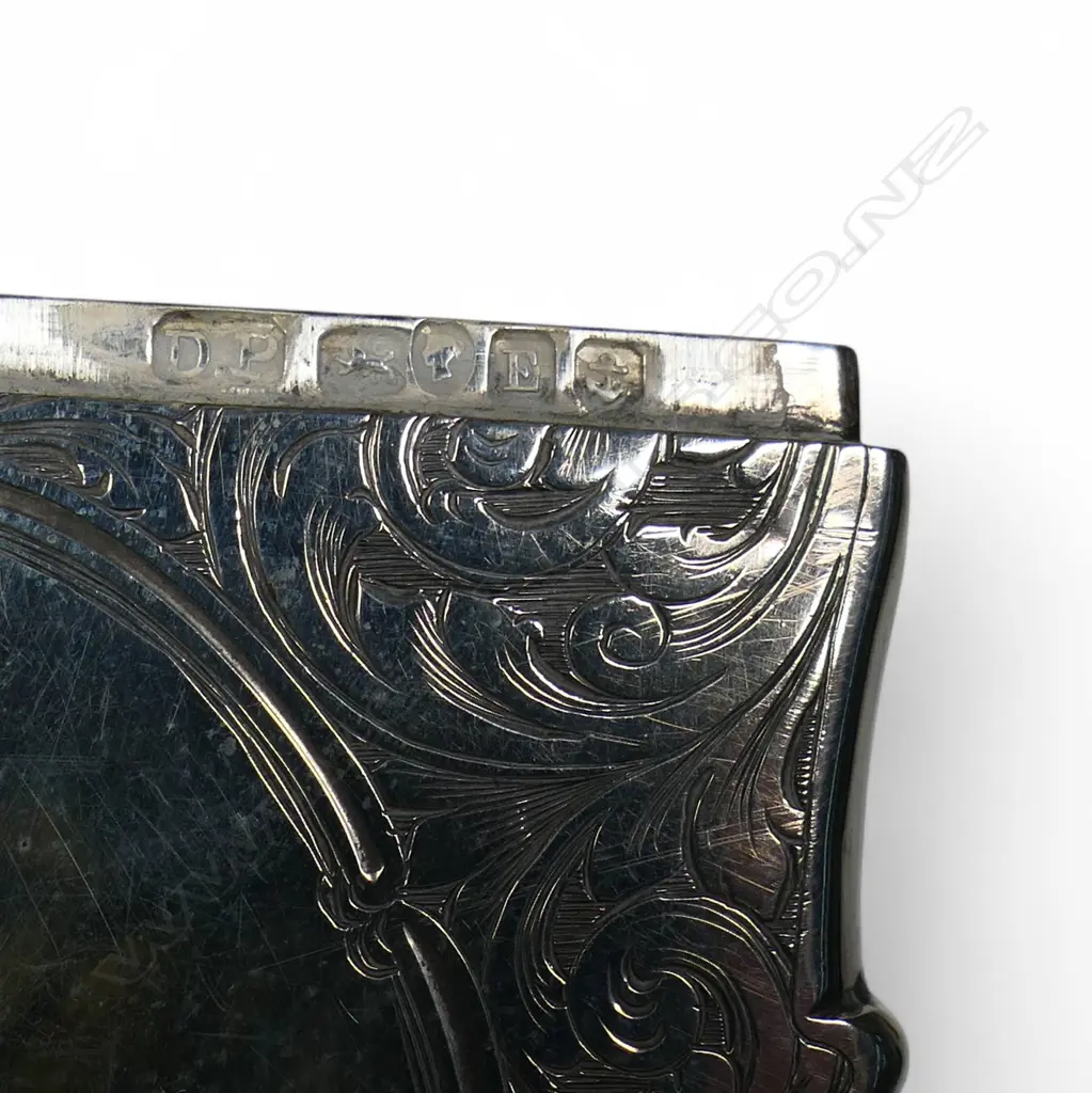 A Victorian silver card case, Image 1++