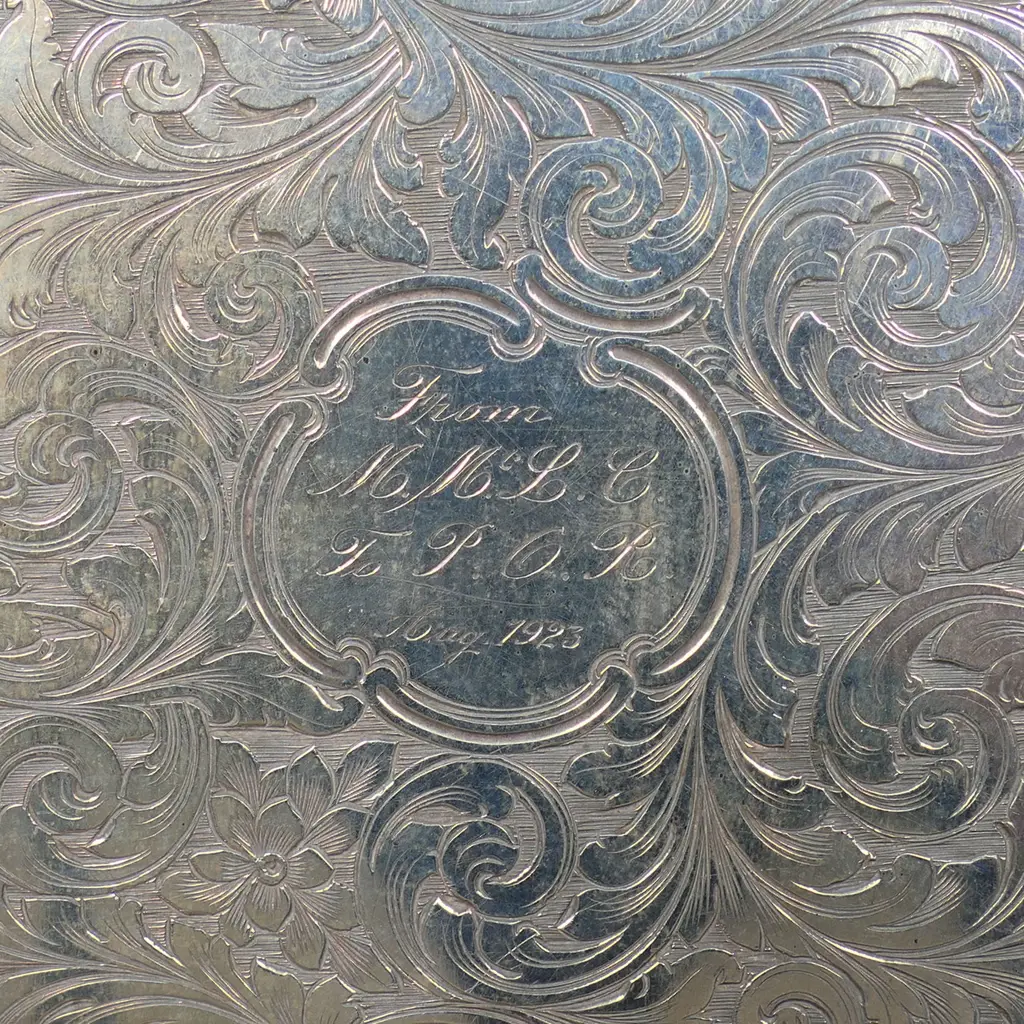 A Victorian silver card case, Image 1++