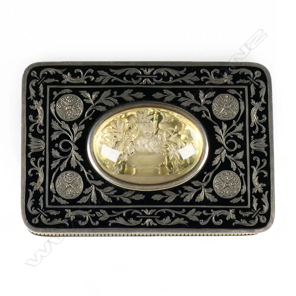 A quality early 20thC Austrian silver enamel and carved rock crystal snuff box, Image 1++