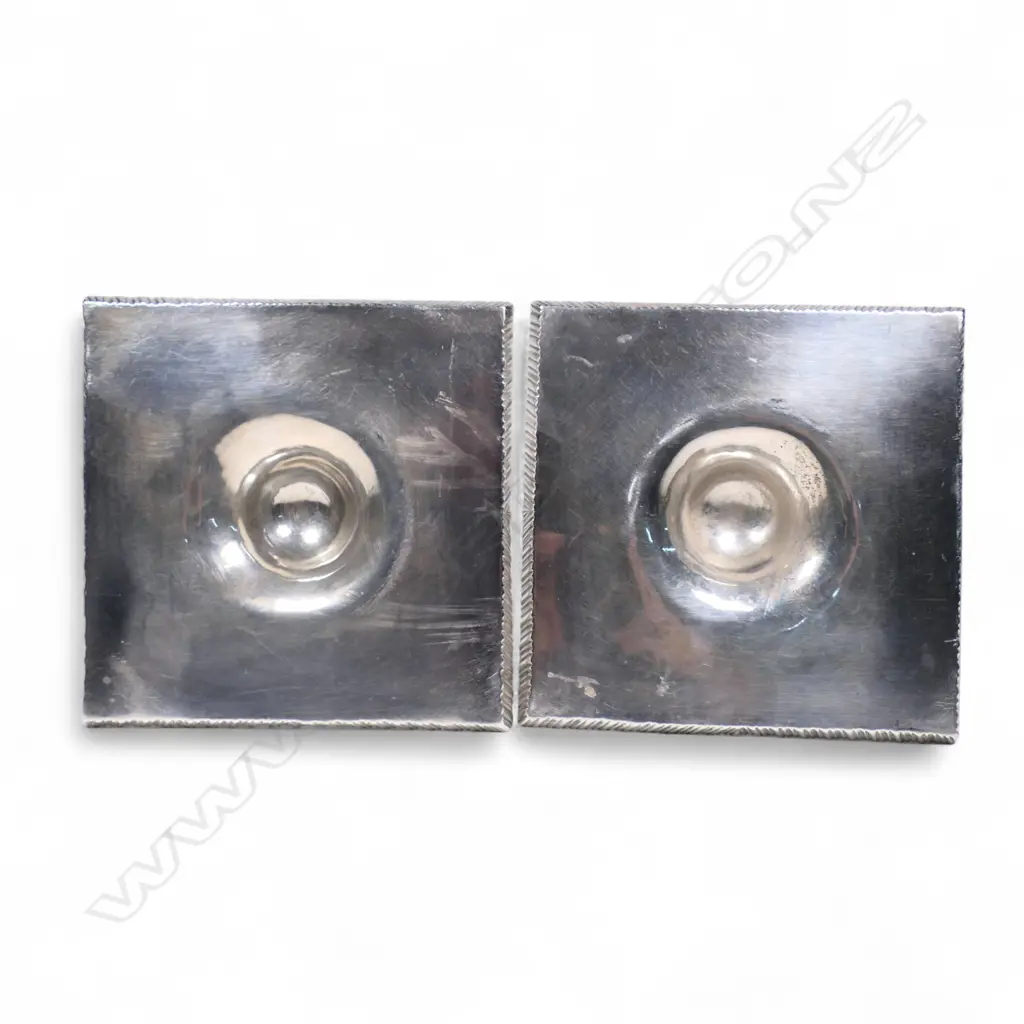 A pair of Georgian style silver candlesticks, Image 1++