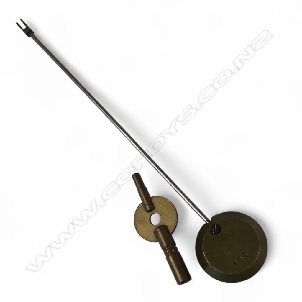 A 19thC French Louis XVI style ormolu mantel clock, Image 1++