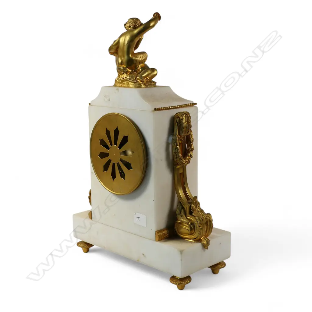 A 19thC French white marble and ormolu mantel clock, Image 1++