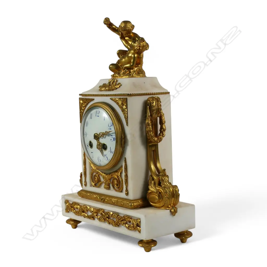 A 19thC French white marble and ormolu mantel clock, Image 1++