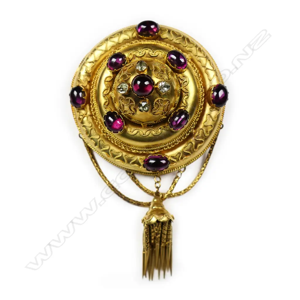 An impressive large 19thC bright gilded 9ct gold fancy brooch, Image 1++