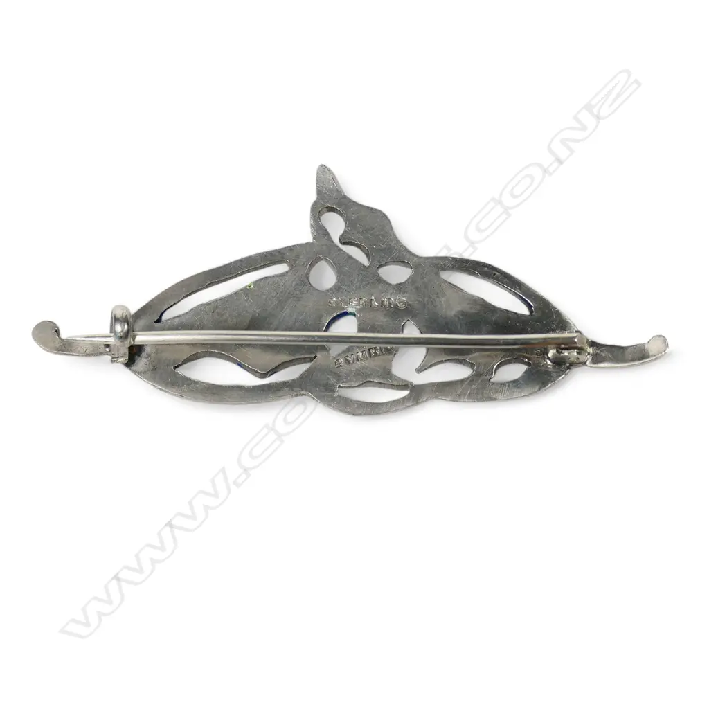 A sterling silver Cymric brooch, Image 1++