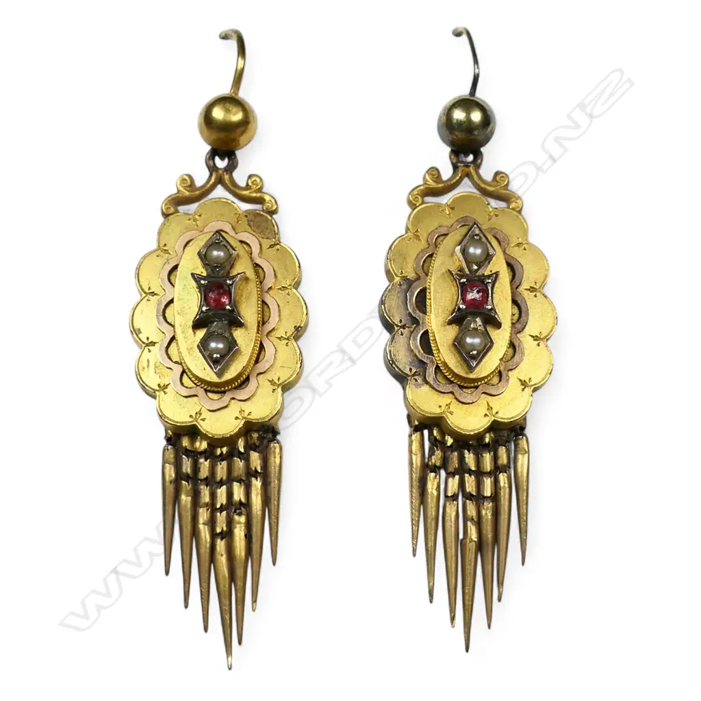 A pair of Victorian gilded gold tassel earrings, Image 1++