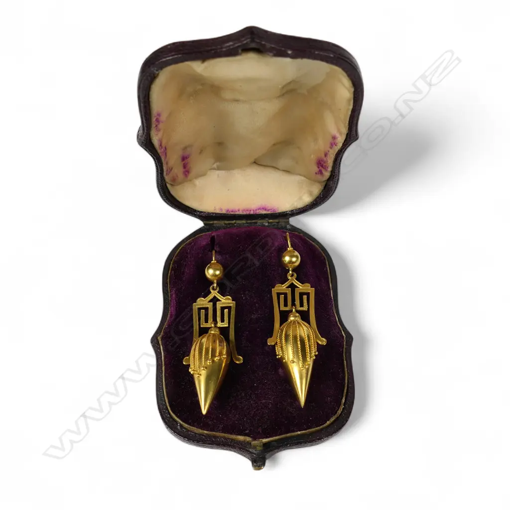 A pair of 15ct (or higher) gold Victorian Etruscan drop earrings, Image 1++