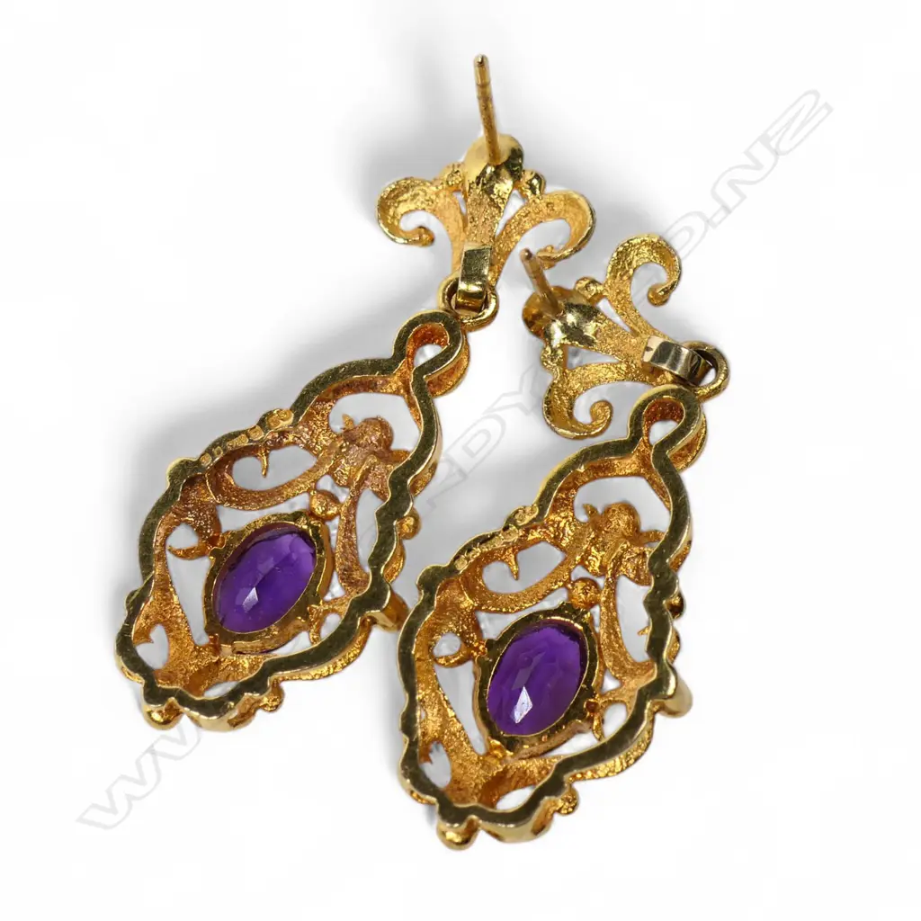 A pair of 9ct gold and amethyst drop earrings, Image 1++