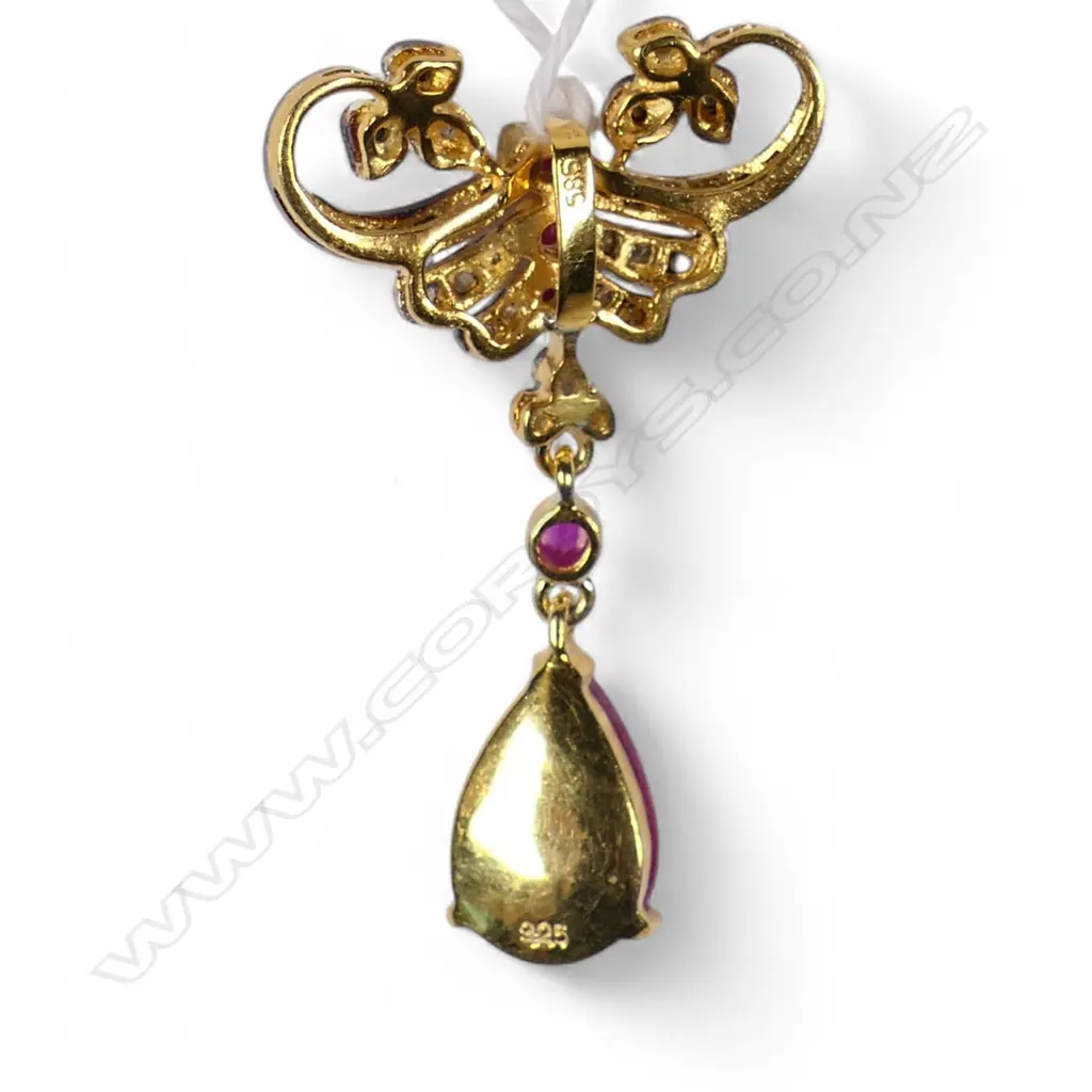 An antique style silver gilt Belle Époque diamond and ruby pendant, Image 1++