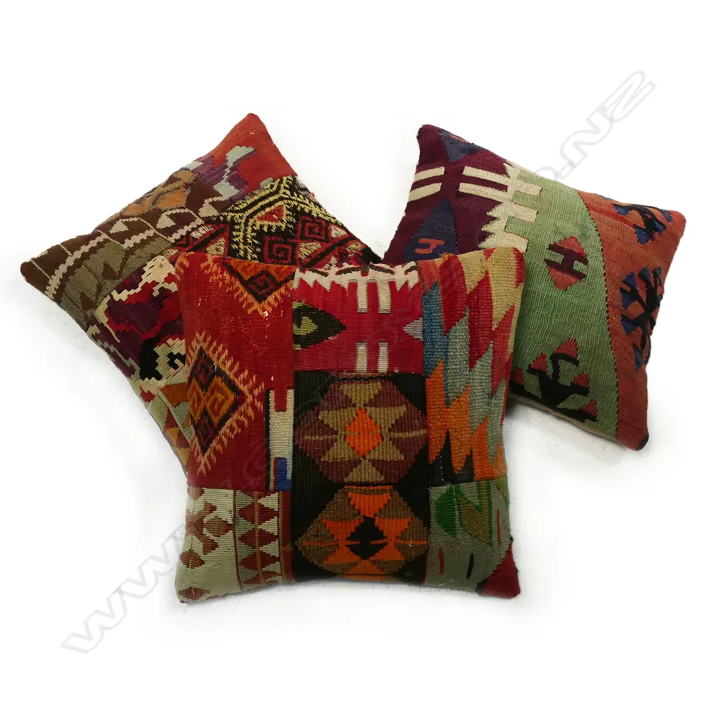 Three kilim cushions, Image 1++