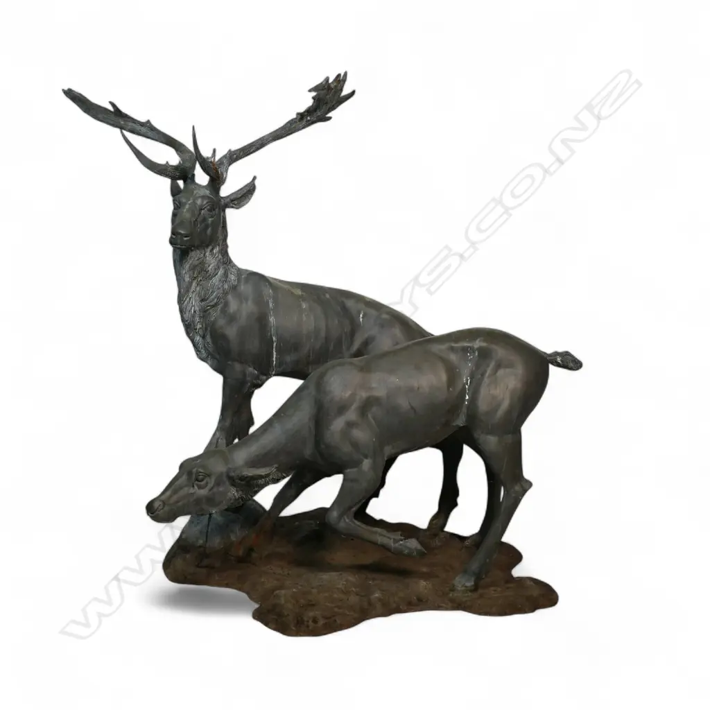 A very large bronze sculpture of a stag and hind, Image 1++