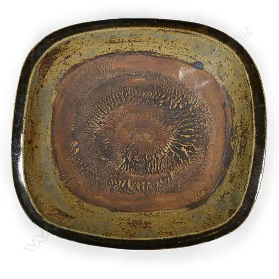 Attributed Len Castle large pottery dish,