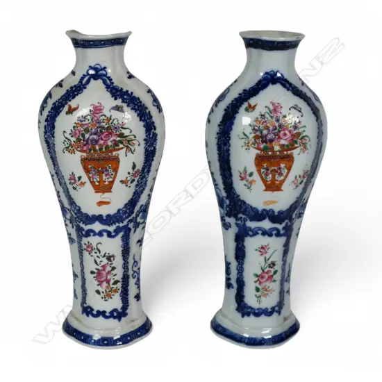 A pair of 18th/19thC Chinese export vases,
