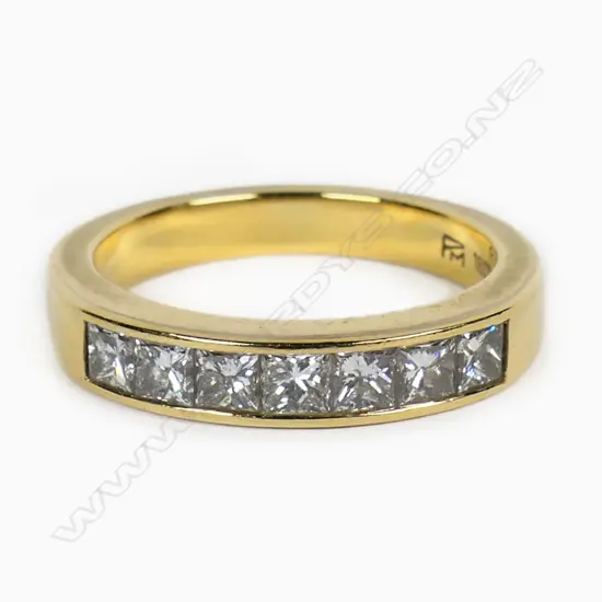 A Peter Minturn 18ct gold and diamond ring,