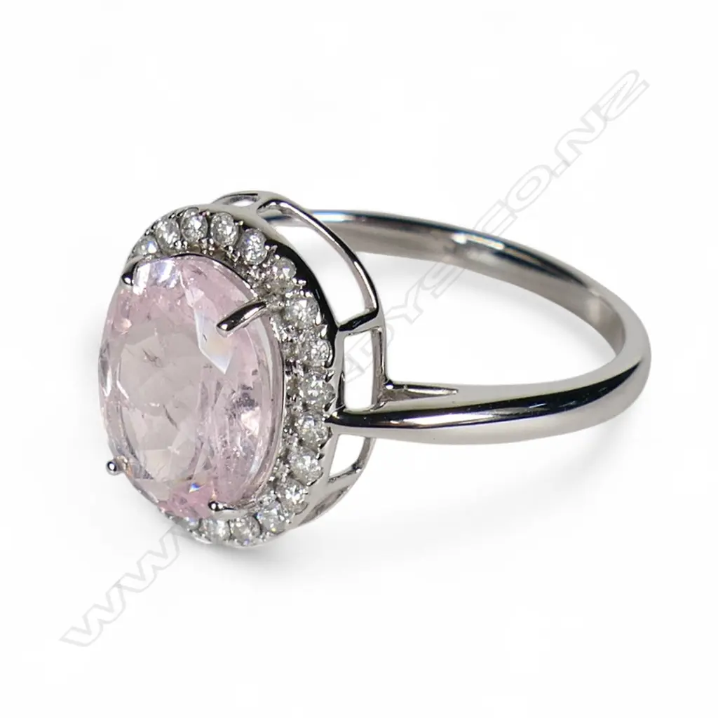 A 14ct white gold morganite and diamond halo ring, Image 1++