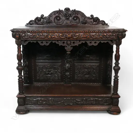 A Victorian oak dumb waiter,