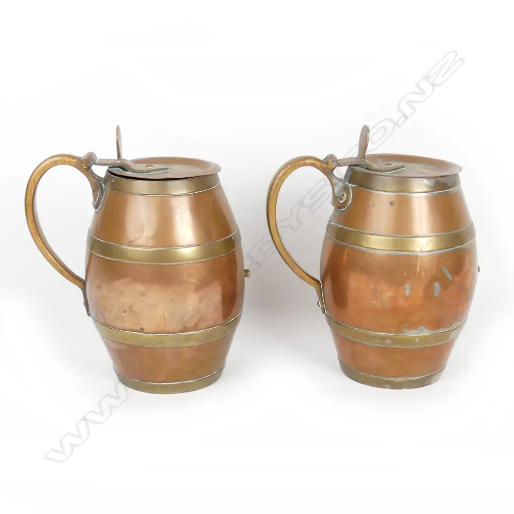 Two 19thC copper and brass barrel shaped tankards Image 1++