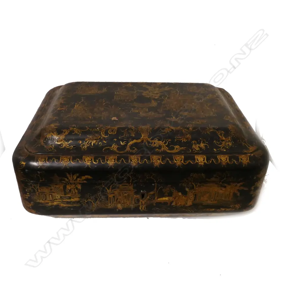 A Regency period chinoiserie work box Image 1++
