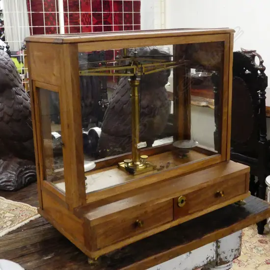 A set of 19thC apothecaries’ scales