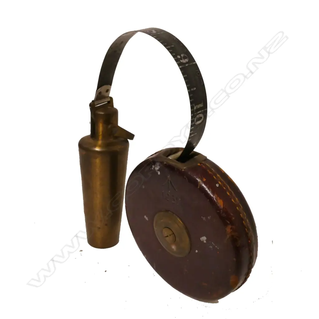 A vintage Rabone tape measure Image 1++