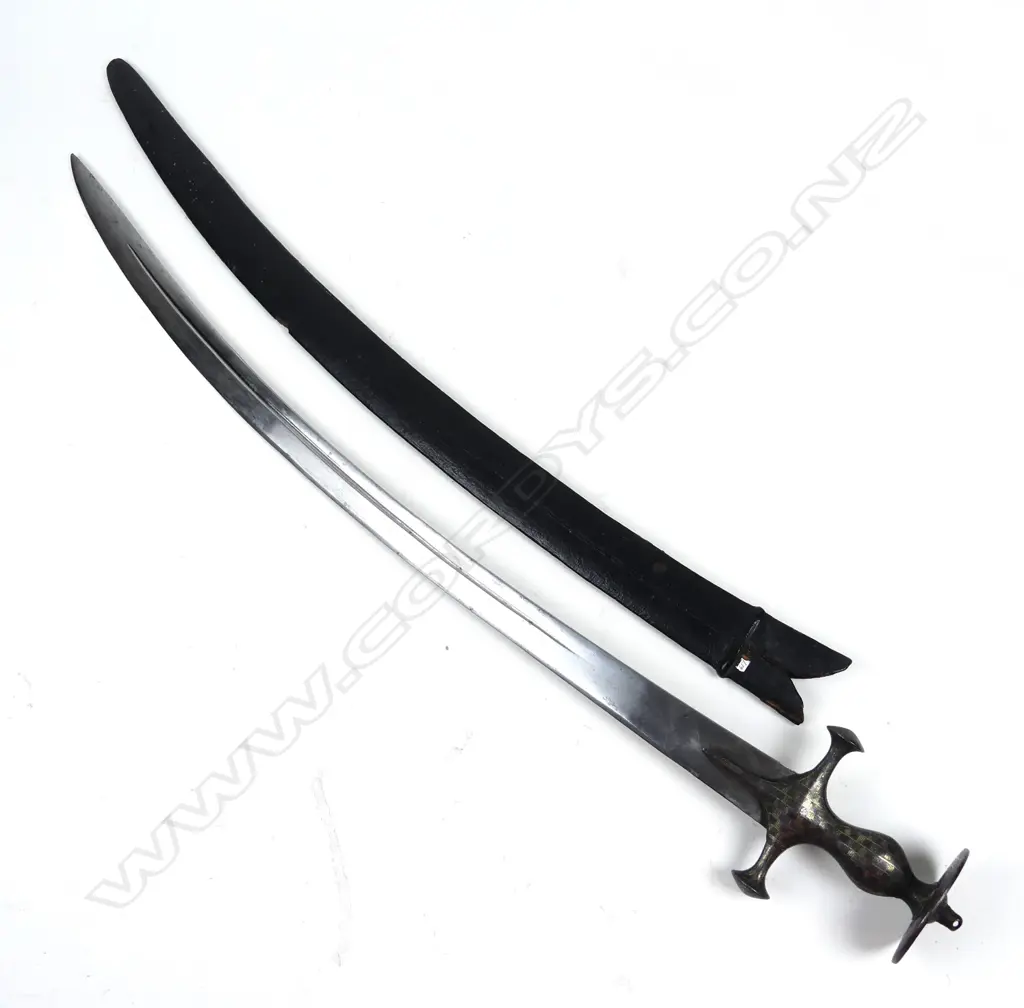 An 18thC Indian talwar Image 1++