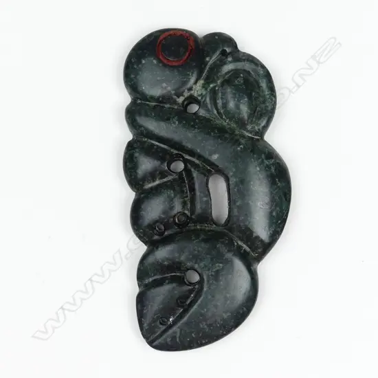 Mike Higgs greenstone carved manaia form pekapeka pendant