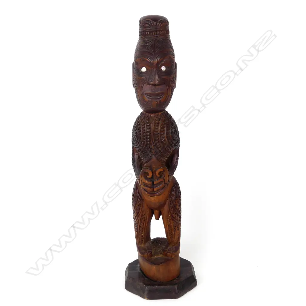 A Maori carved figure Image 1++