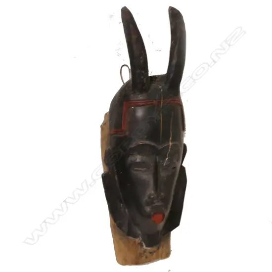 An African Boule tribal mask