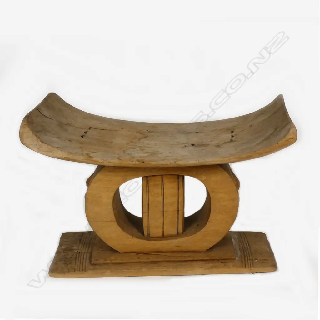 An African tribal Ashanti stool Image 1++
