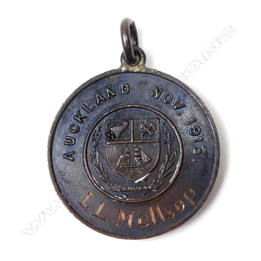 A scarce copper 'Special Constabulary [Mounted]' medal 1913 Image 1++