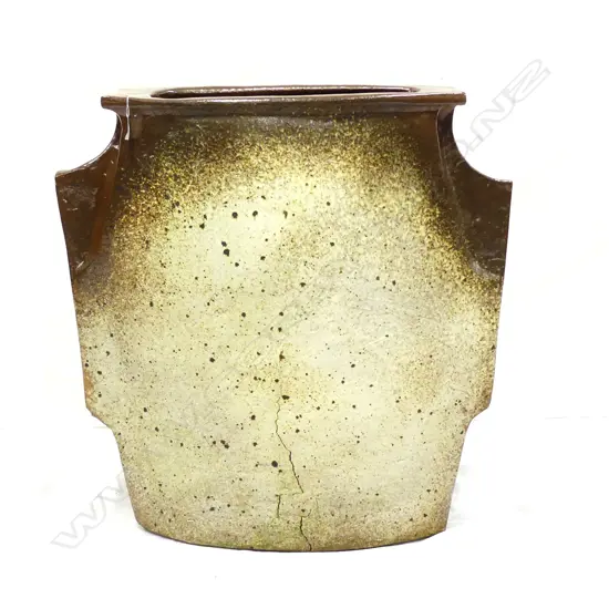 Roy Cowan large winged floor pot