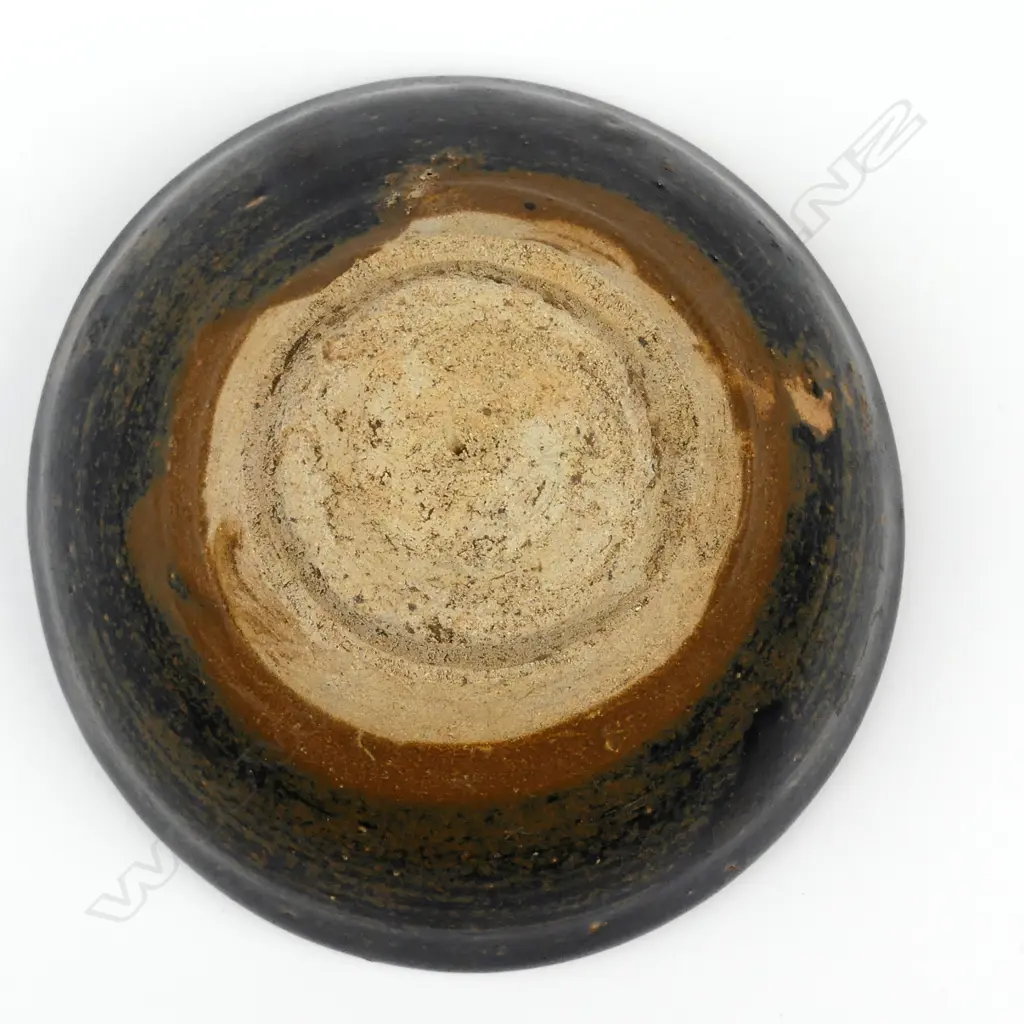 A small tenmoku bowl Image 1++