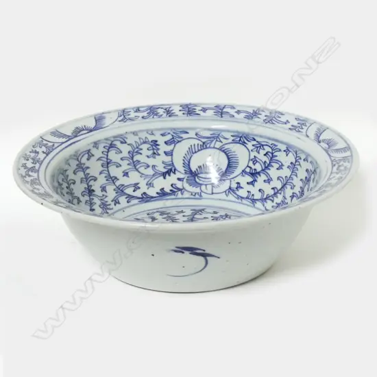 A Chinese blue and white porcelain bowl