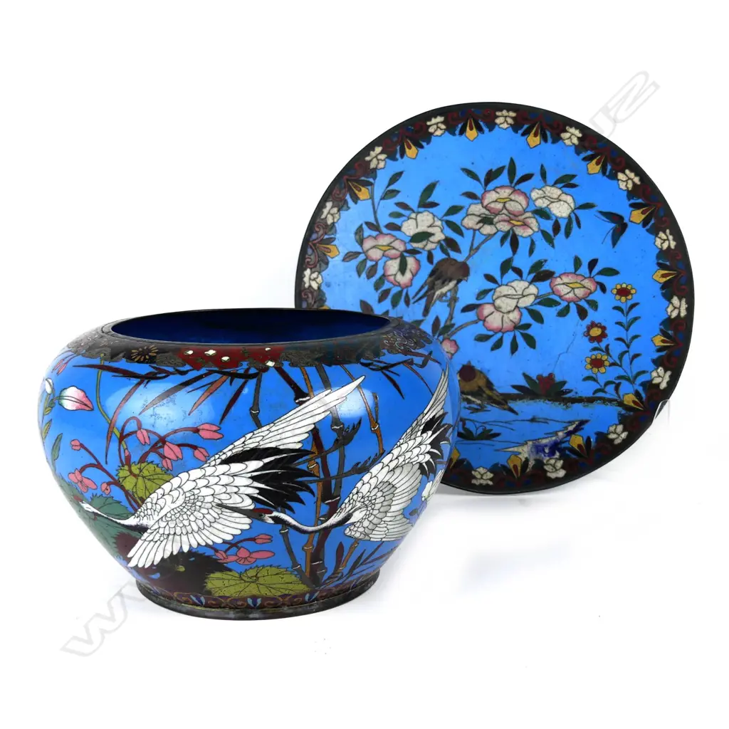 A Japanese Meiji period cloisonné jardiniere and plaque Image 1++