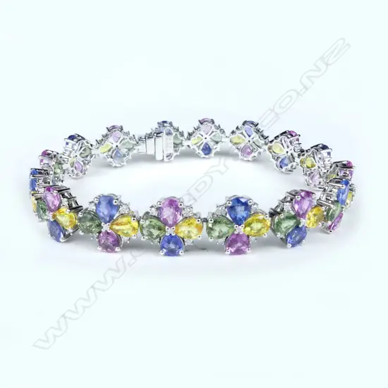 A 14ct white gold sapphire and diamond bracelet