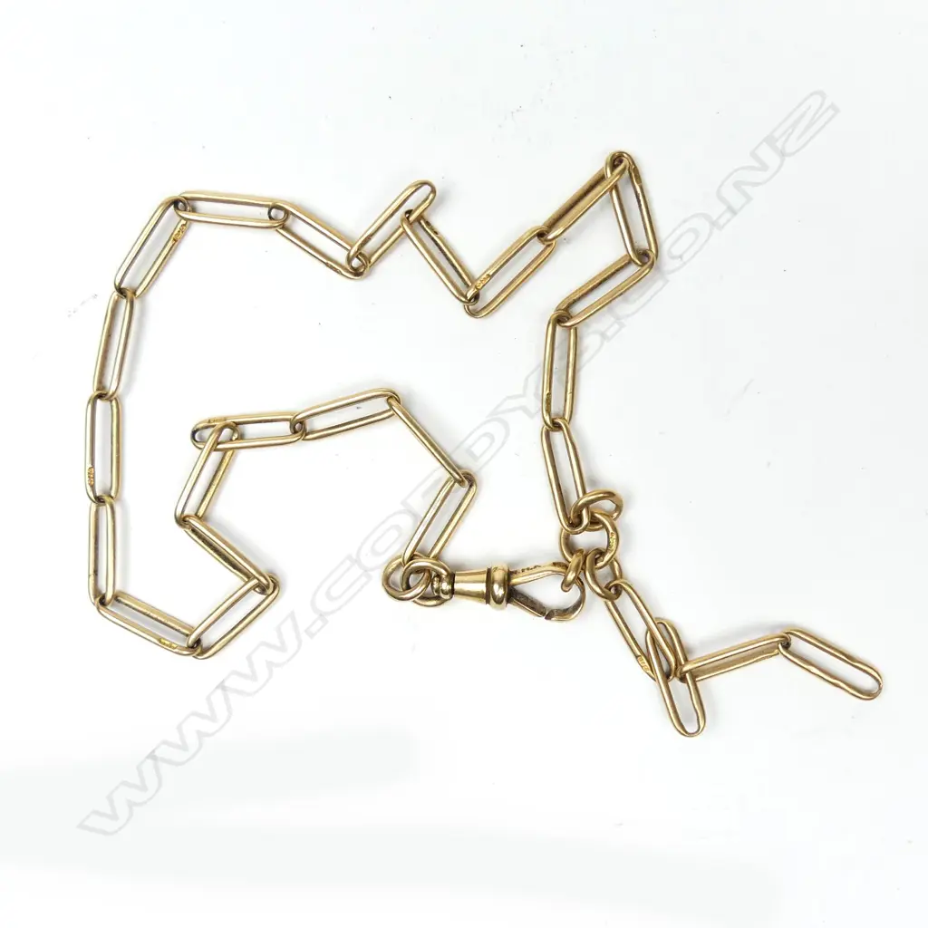 An 18ct gold fob chain Image 1++