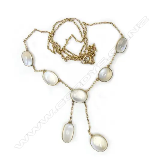 An Edwardian 9ct gold and moonstone necklace
