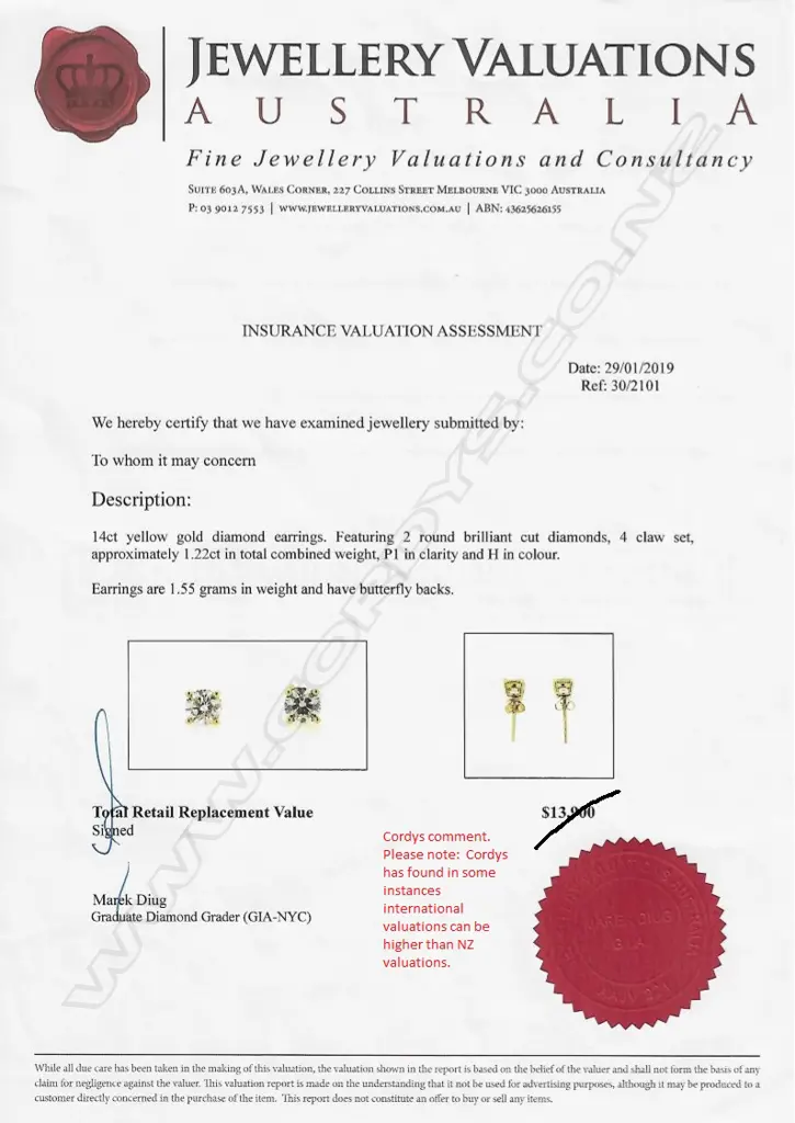 A pair of 14ct gold and diamond stud earrings Image 1++