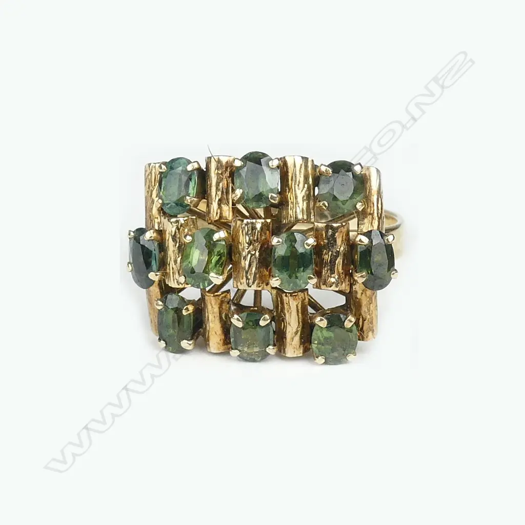 A retro 14ct gold and tourmaline ring Image 1++
