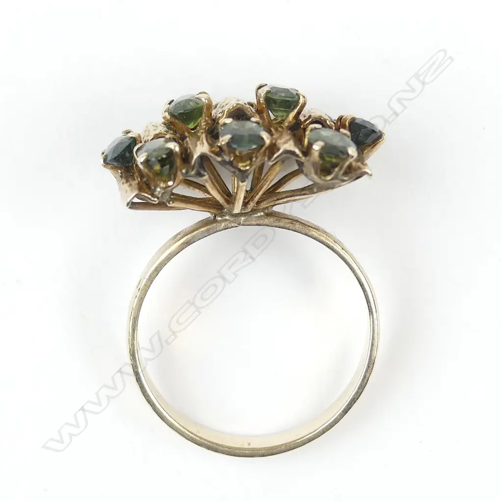 A retro 14ct gold and tourmaline ring Image 1++