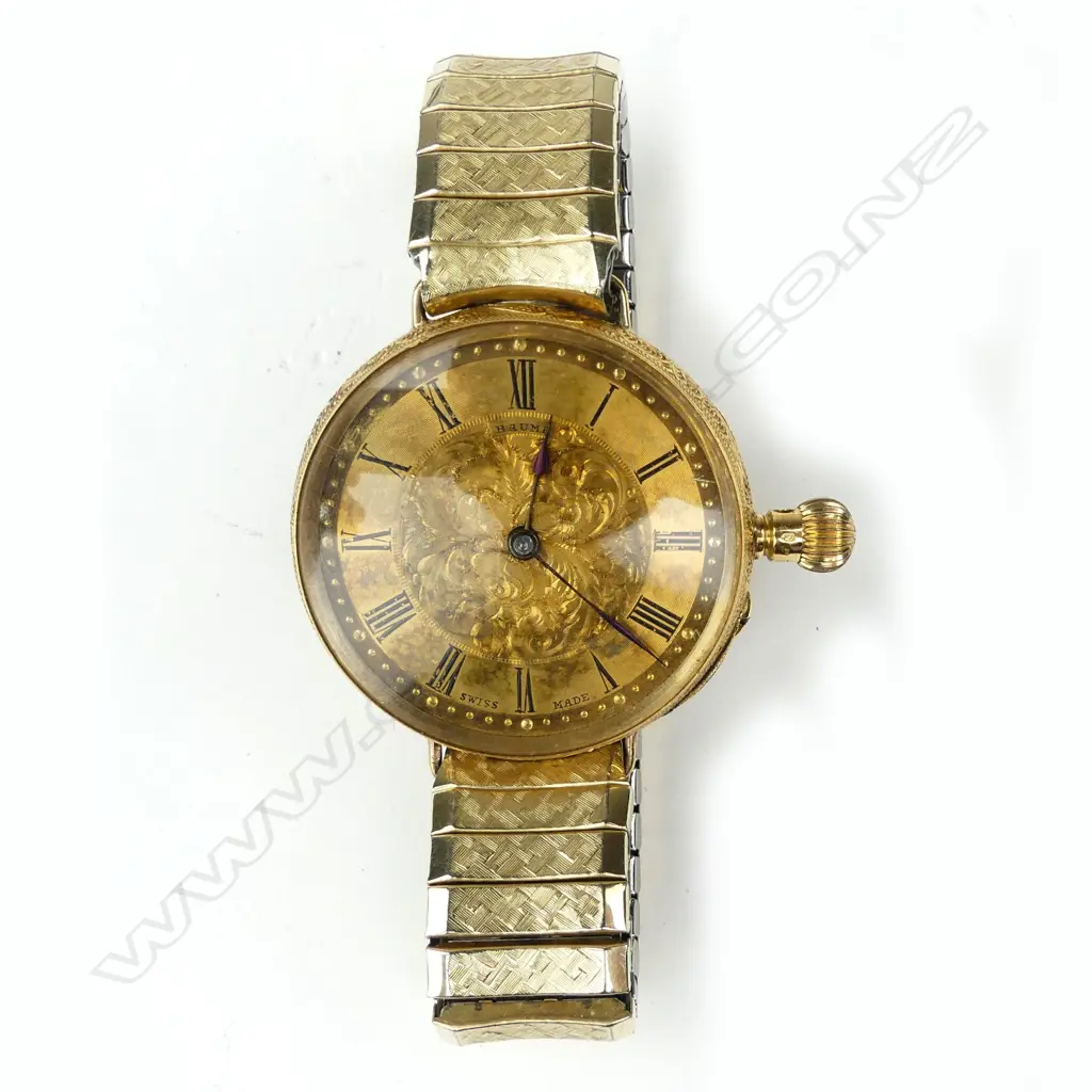 A Victorian 18ct gold pocket watch Image 1++