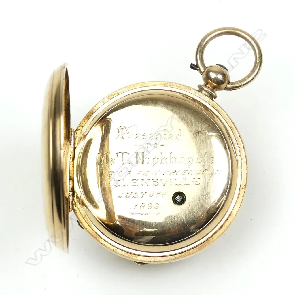A 10ct gold cased Waltham full hunter pocket watch Image 1++