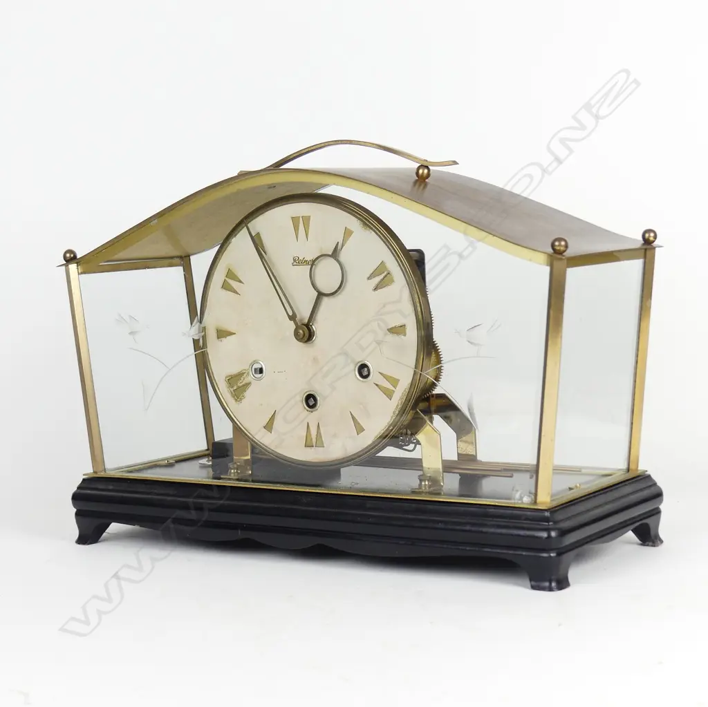 A mid-20thC stylish Reiner striking mantel clock Image 1++